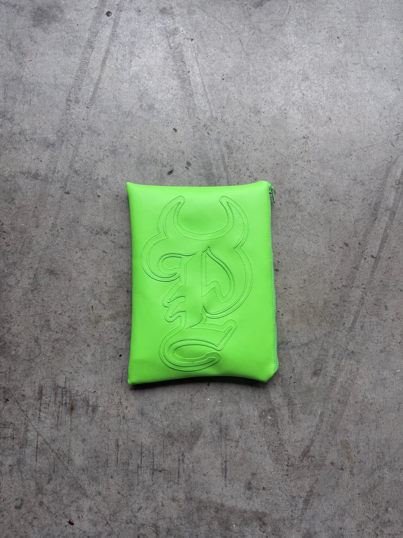 Green Tech Pouch